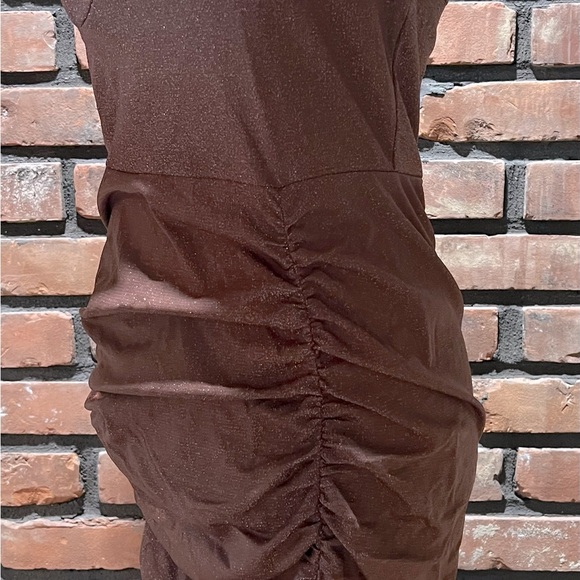 Brown/Metallic Gold Dress w/Gold Chain Link straps - Picture 3 of 6